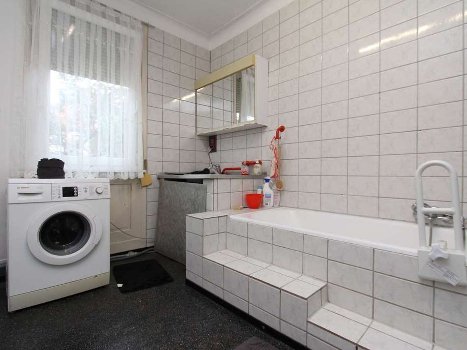 Bad, Wohnung EG 