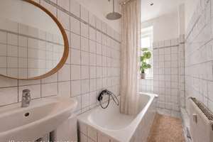 Bezugsfertige Altbauwohnung im Fanningerkiez mit großem Gemeinschaftsgarten ohne Käuferprovision – Die vollständige Adresse der Immobilie erhältst du vom Anbieter., 10365 Lichtenberg (Ortsteil), Berlin – Vorschaubild 23