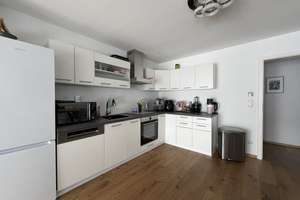 Wohnen direkt an der Wertach — kernsanierte 4-Zimmer-Wohnung mit Garten – Die vollständige Adresse der Immobilie erhältst du vom Anbieter., 86199 Göggingen-Nordwest, Augsburg – Vorschaubild 4