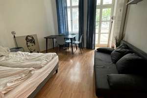 Sanierter Altbau mit Balkon in Bestlage im Prenzlauer Berg - Nahe Kollwitzplatz – Die vollständige Adresse der Immobilie erhältst du vom Anbieter., 10405 Prenzlauer Berg, Berlin – Vorschaubild 1