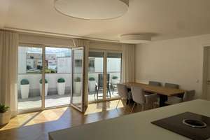 Exklusive 3 ZKB Eigentumswohnung mit sonnigem Südbalkon