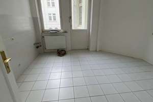 Charmante große 3 Zi.-City-Altbauwohnung mit Flair in Kurparknähe – Luisenstraße  6, 65185 Mitte, Wiesbaden – Vorschaubild 10