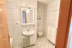 2 Raum im gepflegten Neubau mit Balkon und Aufzug direkt am Park – Täubchenweg 66/68, 4317 Leipzig – Vorschaubild 6