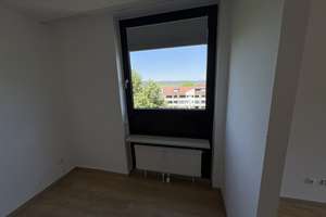 1,5 ZKB in ruhiger Wohngegend in Herrsching am Ammersee – Lessingstraße 10, 82211 Herrsching am Ammersee – Vorschaubild 3