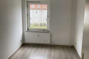 Ruhig & naturnah: Attraktive 3-Zimmerwohnung zum Wohlfühlen – Hummelweg 17, 38226 Lebenstedt, Salzgitter – Vorschaubild 3