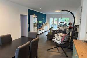 „Ideal für einen Handwerker“
Freistehendes  Einfamilienhaus mit Altbau-Charme in 47228 Duisburg – Die vollständige Adresse der Immobilie erhältst du vom Anbieter., 47228 Bergheim, Duisburg – Vorschaubild 3