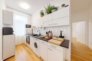 Zentral investieren: Gepflegte 2-Zimmer-Wohnung mit stabilem Ertrag – Die vollständige Adresse der Immobilie erhältst du vom Anbieter., 39108 Stadtfeld Ost, Magdeburg – Vorschaubild 2