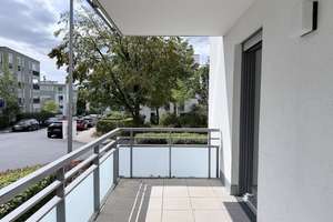 Stilvolles Wohnen: Lichtdurchflutete 3-Zimmer-Wohnung mit Balkon und moderner Ausstattung – Schinkelstraße 10, 65189 Südost, Wiesbaden – Vorschaubild 8