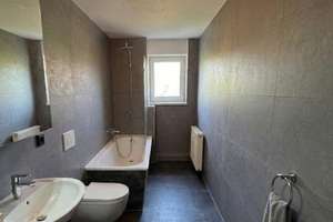 3 Zimmer Wohnung 84,0qm neu renoviert im 2. OG, ab 15.08. frei – Muggenhofer Str. -, 90429 Bärenschanze, Nürnberg – Vorschaubild 3