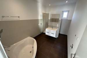 Grüße aus der Loggia - Penthouse in Elsen – Die vollständige Adresse der Immobilie erhältst du vom Anbieter., 33106 Elsen, Paderborn – Vorschaubild 7