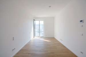 2-Zimmer-Penthouse mit Spreeblick nahe Warschauer Straße – Die vollständige Adresse der Immobilie erhältst du vom Anbieter., 10243 Friedrichshain, Berlin – Vorschaubild 4