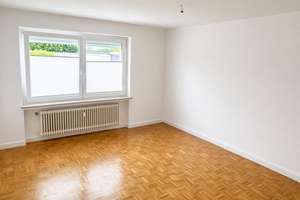 Moderne 2-Zimmer-Wohnung mit hochwertiger Einbauküche und Garten