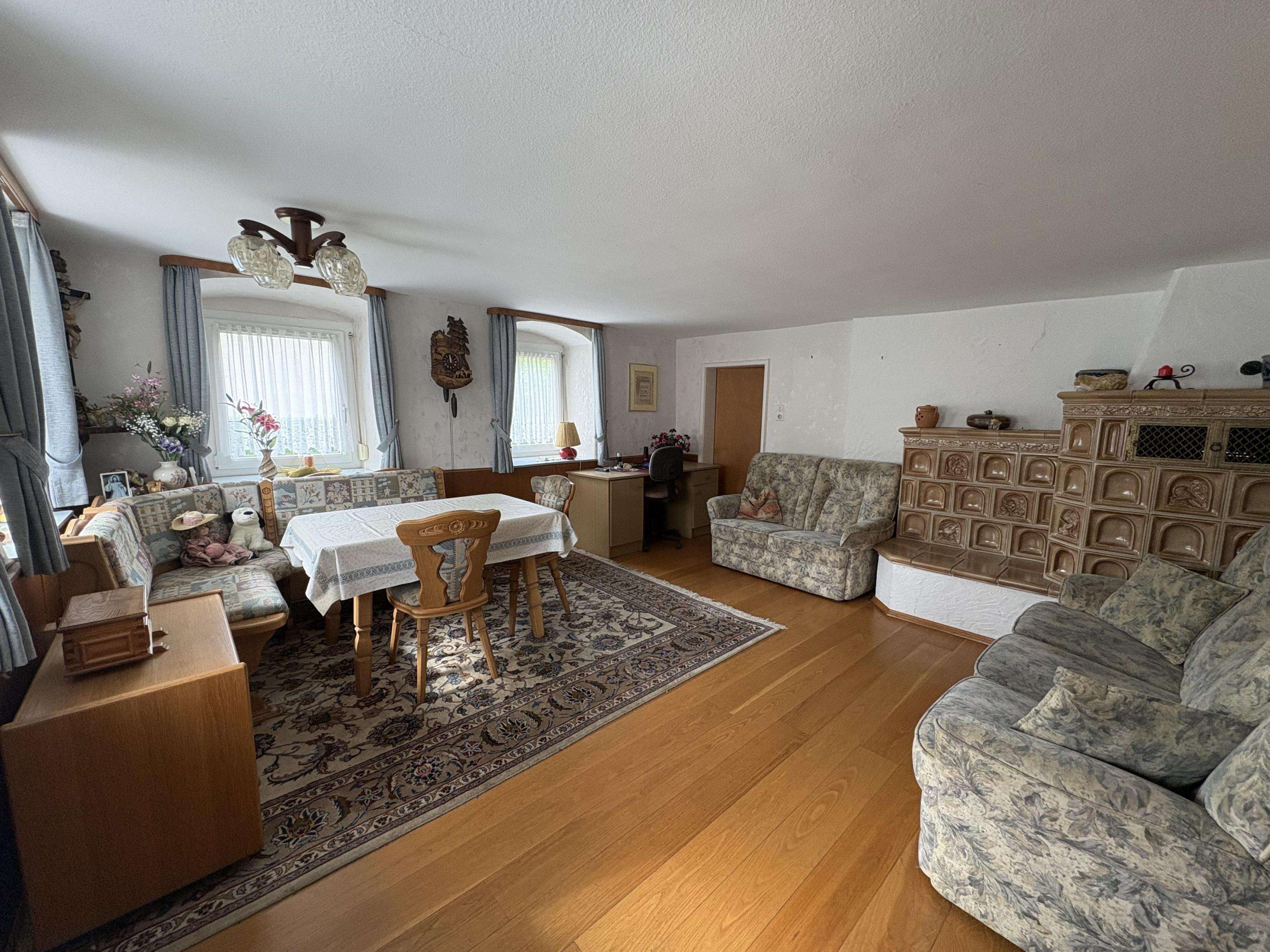 Immobilie in Straßberg - Ehemaliges Bauernhaus mit großem Garten - Bild 9