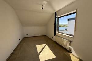 Freistehendes Einfamilienhaus in direkter Rheinlage in KO-Kesselheim mit Garage und Kfz-Stellplatz! – Die vollständige Adresse der Immobilie erhältst du vom Anbieter., 56070 Kesselheim, Koblenz – Vorschaubild 8