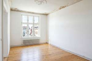 Eleganter Altbauklassiker in Steglitz: Großzügige 4-Zimmer-Wohnung mit zwei Balkonen – Birkbuschstrasse 83, 12167 Steglitz, Berlin – Vorschaubild 2