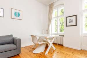 Live & Unwind - Großzügige Altbauwohnung mit Balkon zwischen buntem Kiezleben und ruhiger Naturlage – Die vollständige Adresse der Immobilie erhältst du vom Anbieter., 12059 Neukölln (Ortsteil), Berlin – Vorschaubild 3