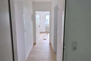 Modernisierte 3-Zimmer-Wohnung mit Balkon, Aufzug & Tiefgarage in Bielefeld-Oldentrup – Die vollständige Adresse der Immobilie erhältst du vom Anbieter., 33719 Heepen, Bielefeld – Vorschaubild 6