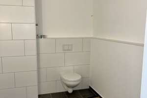 Attraktive 3-Zimmer-Wohnung mit Einbauküche, Terrasse und Tiefgaragenplatz zu vermieten – Ulzburger Straße 555, 22844 Norderstedt – Vorschaubild 10