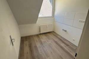 Sehr schöne sanierte 3 Zimmer Wohnung in Duisburg zu vermieten – Sundgaustr. 21a, 47137 Obermeiderich, Duisburg – Vorschaubild 8