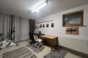 Kurze Weg für Ihre Kinder!...Einfamilienhaus in Herzogenaurach – Die vollständige Adresse der Immobilie erhältst du vom Anbieter., 91074 Herzogenaurach – Vorschaubild 14