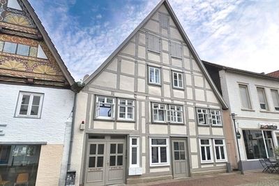 Historisches Wohn- und Geschäftshaus in bester Innenstadtlage von Lemgo