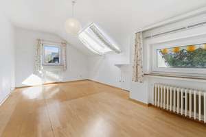 Split-Level-Reihenendhaus mit Garten und Garage. – Die vollständige Adresse der Immobilie erhältst du vom Anbieter., 28757 Schönebeck, Bremen – Vorschaubild 13