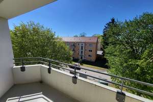 Attraktive 2-Zimmer-Wohnung mit Loggia in Oberhausen zu vermieten – Zirbelstraße 43 a, 86154 Oberhausen-Nord, Augsburg – Vorschaubild 2