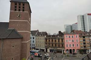 Singles aufgepasst! Helle 2-Zimmer-Wohnung im beliebten Lorettoviertel