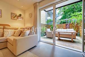 MÖBLIERT - MODERN LIVING - Schöne Wohnung mit Terrasse – Die vollständige Adresse der Immobilie erhältst du vom Anbieter., 70193 Hölderlinplatz, Stuttgart – Vorschaubild 5