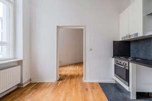 Bezugsfrei! Helle Altbauwohnung mit attraktivem Grundriss in beliebter Lage am Bundesratsufer – Die vollständige Adresse der Immobilie erhältst du vom Anbieter., 10555 Moabit, Berlin – Vorschaubild 3