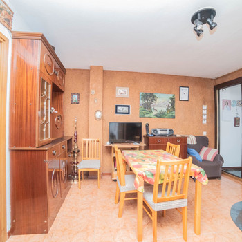 Wohnung im zweiten Stock von 50m2