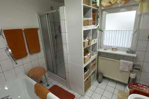 Großes Haus mit viel Platz für zwei Familien  – Die vollständige Adresse der Immobilie erhältst du vom Anbieter., 33813 Oerlinghausen – Vorschaubild 5
