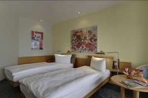 Property thumbnail 11