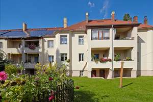 Schicke Drei-Zimmer-Wohnung sucht neuen Mieter – Wilhelm-Pfennig-Str. 71, 4158 Lindenthal, Leipzig – Vorschaubild 1