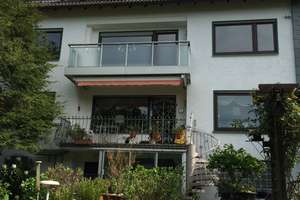 Gepflegte 2,5-Zimmer-Dachgeschosswohnung mit Balkon in Bochum