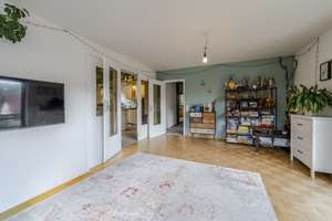 Attraktive Kapitalanlage: Zwei Mehrfamilienhäuser – eine einmalige Kaufgelegenheit – Die vollständige Adresse der Immobilie erhältst du vom Anbieter., 70329 Obertürkheim (Ortsteil), Stuttgart – Vorschaubild 9