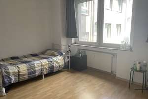 Möbliertes WG-Zimmer in zentraler Lage am Aachener Bushof – Dahmengraben 24, 52062 Markt, Aachen – Vorschaubild 5
