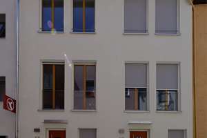 Exklusives Townhouse mit Designer-Ausstattung und eigenem Garten – Die vollständige Adresse der Immobilie erhältst du vom Anbieter., 72764 Reutlingen-Mitte, Reutlingen – Vorschaubild 2