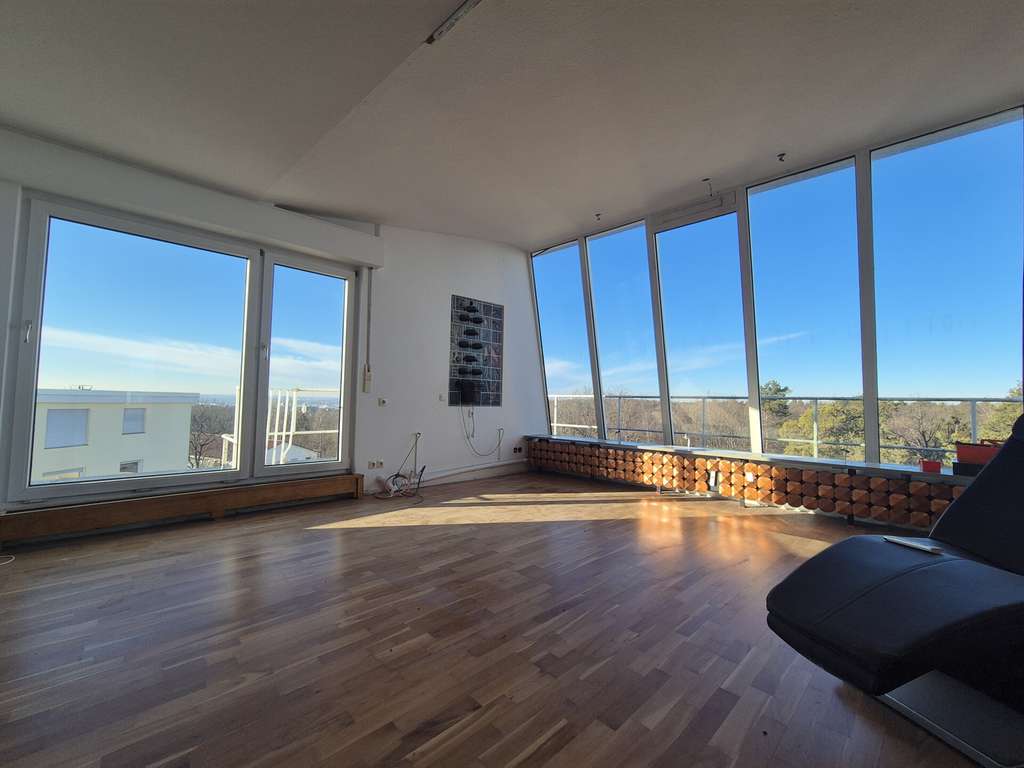 Immobilie in Böblingen - Wunderschönes 3,5-Zimmer-Penthouse am "Rauhen Kapf" mit großer Dachterrasse und Garage in Böblingen - Bild 3