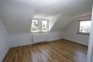 2,5-Zimmer-Wohnung im Grünen mit herrlichem Ausblick – Die vollständige Adresse der Immobilie erhältst du vom Anbieter., 70186 Gaisburg, Stuttgart – Vorschaubild 2