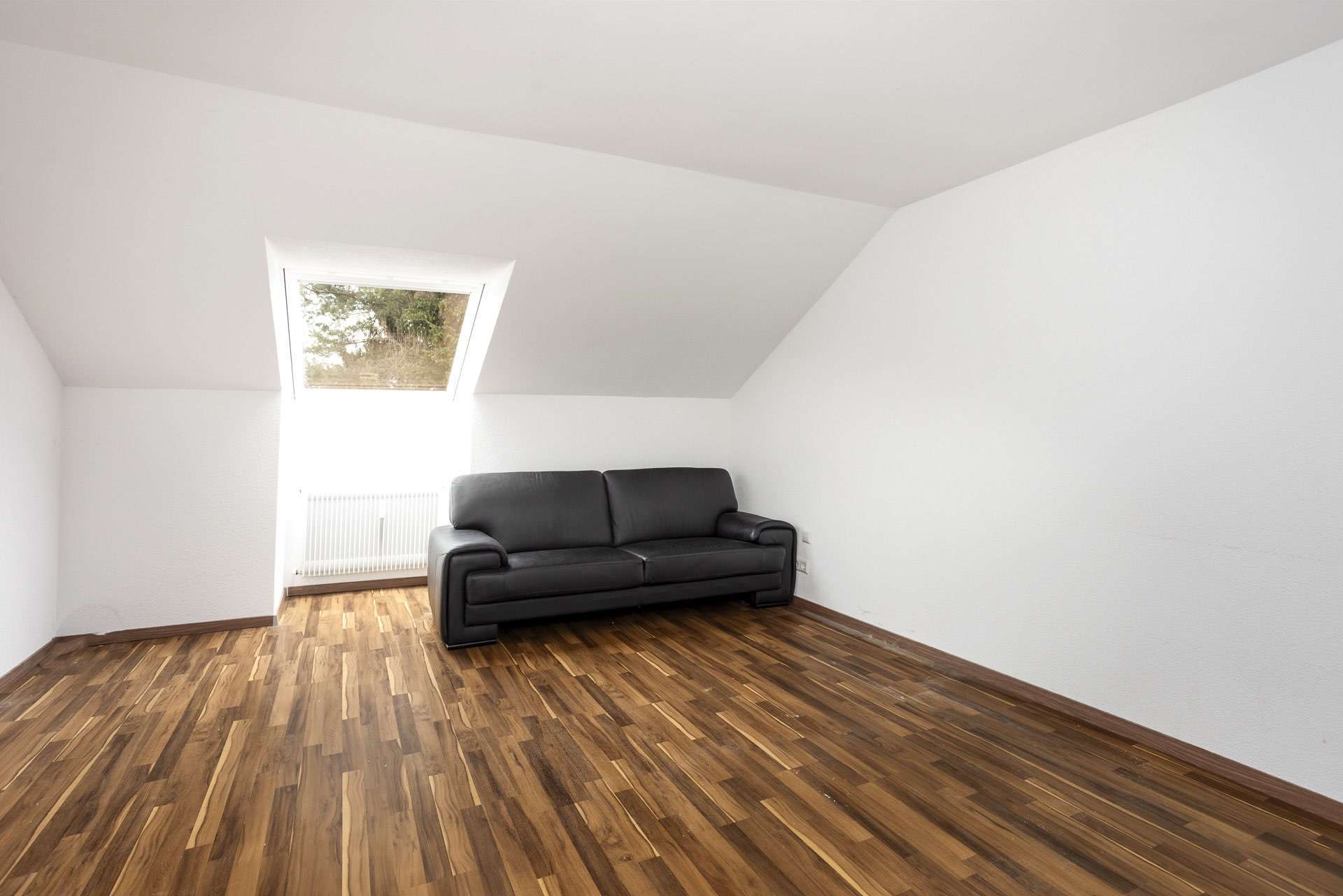 Immobilie in Grenzach-Wyhlen - Idyllisches WEITBLICKHEIM in Rührberg - moderne 3 Zi.-Whg, Panoramabalkon, Kochinsel & 2 Stellplätze - Bild 7