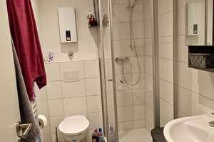 Ansprechende und neuwertige 2-Raum-Dachgeschosswohnung in Bottrop – Horster Straße 324a, 46238 Batenbrock, Bottrop – Vorschaubild 12