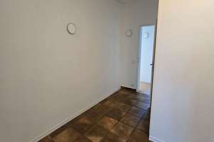 Helle 3,5 Zimmerwohnung mit Balkon nahe dem Klinikum! – Vogelsang 3, 42653 Gräfrath, Solingen – Vorschaubild 5