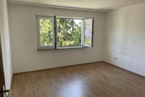 Helle 3-Zimmer-Wohnung mit Balkon & Stellplatz in Karlsruhe-Wolfartsweier – Steinbügelstraße 23, 76228 Wolfartsweier, Karlsruhe – Vorschaubild 4