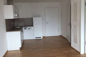 Moderne 2-Zimmer-Wohnung direkt am Westpark/AUDI Kreisel mit EBK + Balkon – Levelingstraße 3 a, 85049 Friedrichshofen-Hollerstauden, Ingolstadt – Vorschaubild 2