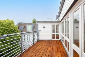 Großzügige 2-Zimmer-Dachgeschosswohnung mit Terrasse in Top-Lage nahe Ludwigkirchplatz – Die vollständige Adresse der Immobilie erhältst du vom Anbieter., 10719 Wilmersdorf, Berlin – Vorschaubild 9