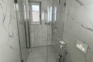 4-Zimmer-Altbau-Wohnung - kernsaniert mit luxuriöser Innenausstattung – Frankfurt am Main – Vorschaubild 11