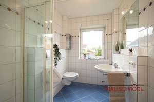 SCHÄTZELE MARKT SPECIAL
- Traumhaus in Tengen - – Die vollständige Adresse der Immobilie erhältst du vom Anbieter., 78250 Tengen – Vorschaubild 19