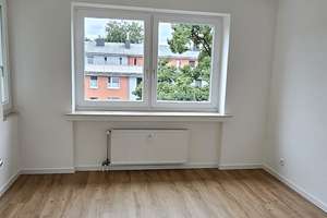 Wohnung mit Balkon und Wintergarten – Sankt-Franziskus-Str. 34, 40470 Mörsenbroich, Düsseldorf – Vorschaubild 3