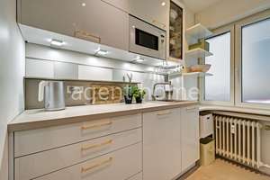 MÖBLIERT - MODERN LIVING - Schöne Wohnung mit Terrasse – Die vollständige Adresse der Immobilie erhältst du vom Anbieter., 70193 Hölderlinplatz, Stuttgart – Vorschaubild 9